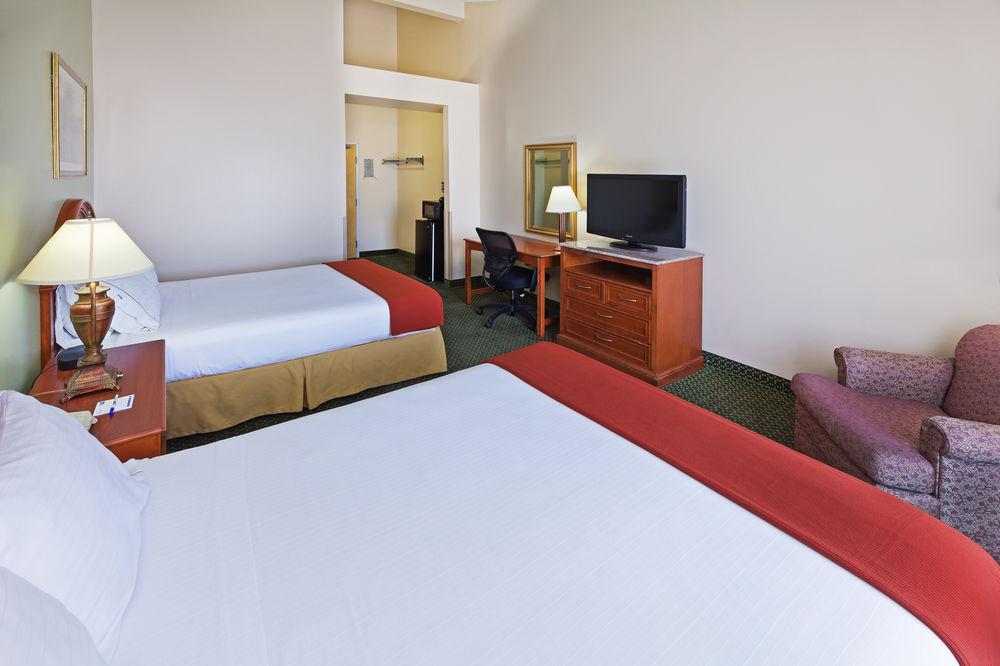 Four Points By Sheraton Dallas Arlington Entertainment District Экстерьер фото