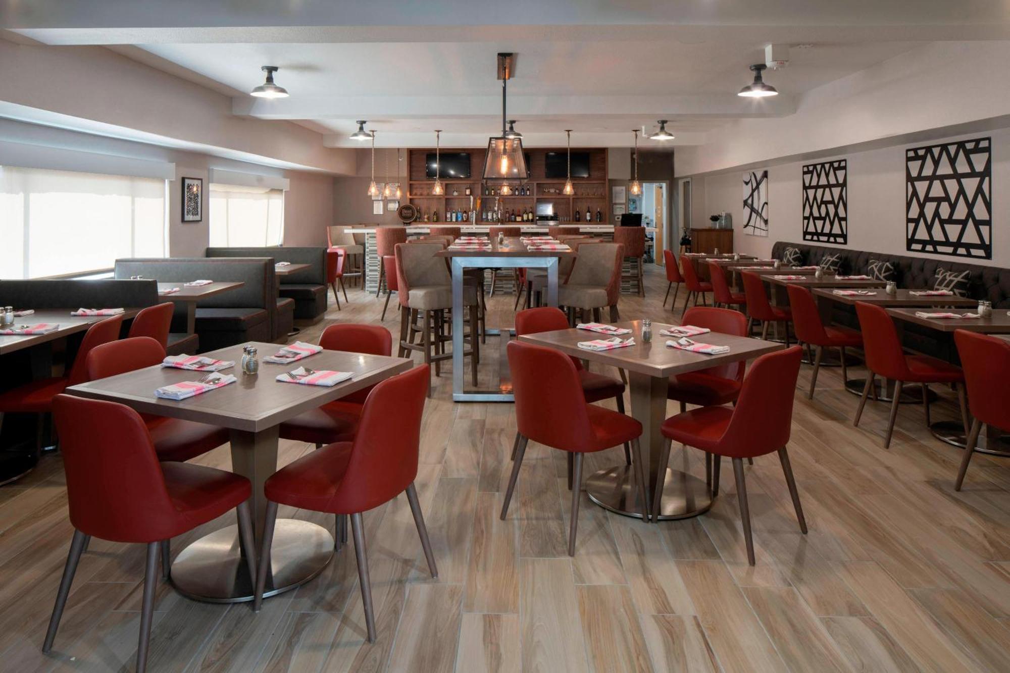 Four Points By Sheraton Dallas Arlington Entertainment District Экстерьер фото