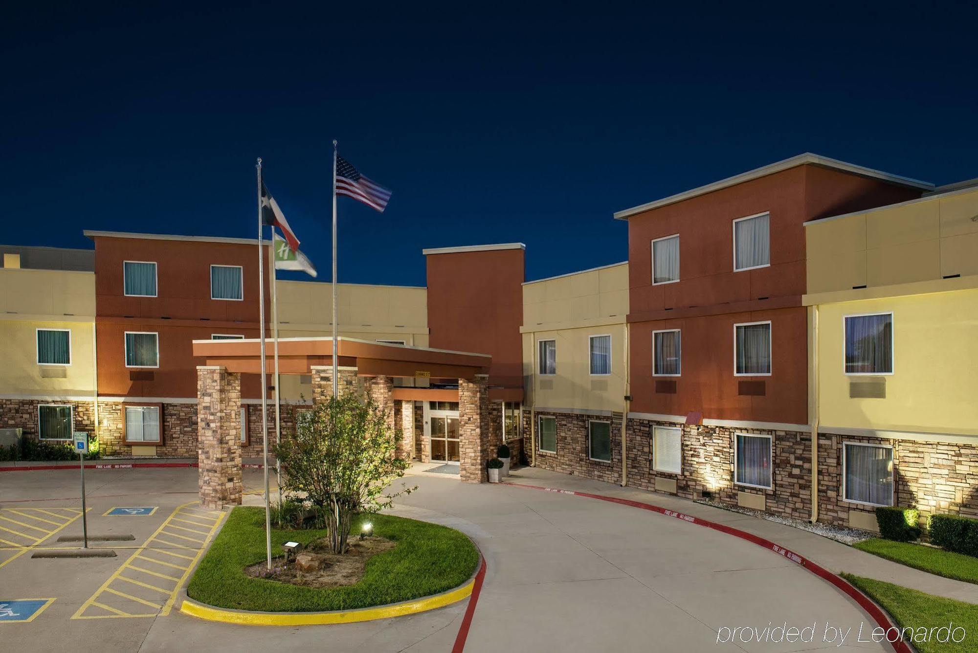 Four Points By Sheraton Dallas Arlington Entertainment District Экстерьер фото