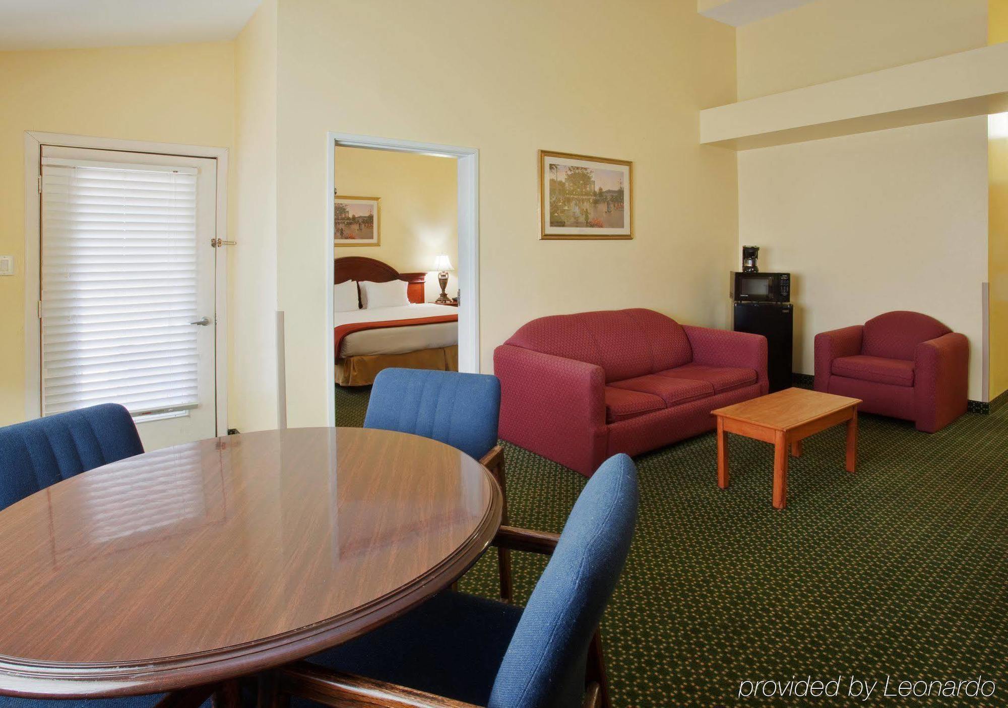 Four Points By Sheraton Dallas Arlington Entertainment District Экстерьер фото