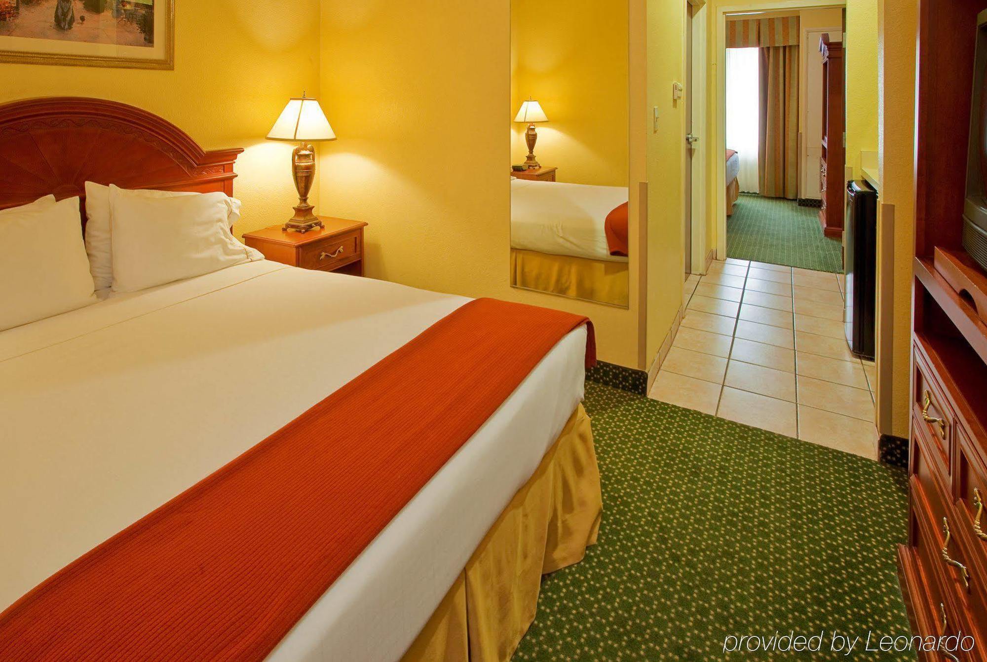 Four Points By Sheraton Dallas Arlington Entertainment District Экстерьер фото