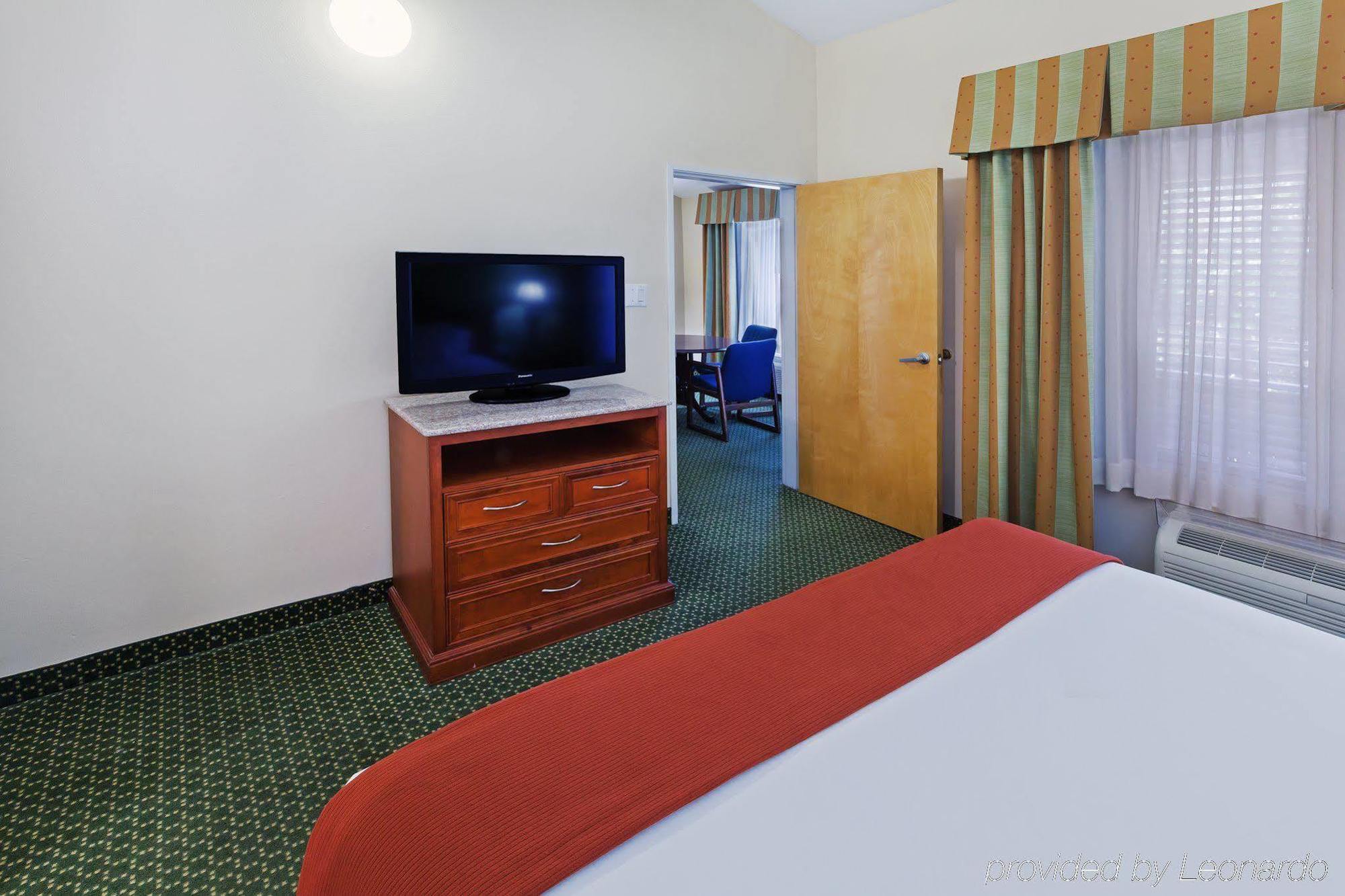Four Points By Sheraton Dallas Arlington Entertainment District Экстерьер фото